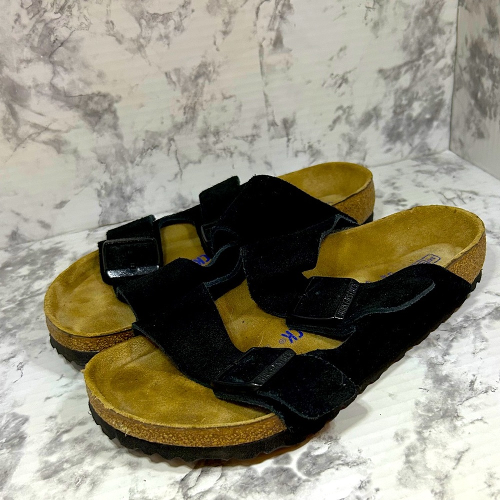 Women’s Birkenstocks Size 37